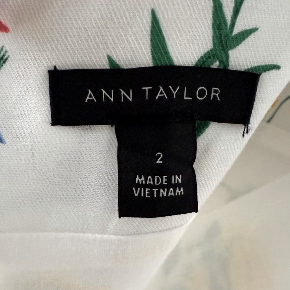 Ann Taylor Botanical Midi Flare Dress Parrots Butterflies Sun Dress Cottagecore - Picture 11 of 11